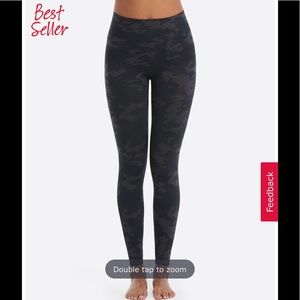 SPANX Look At Me Now Seamless Leggings, M Blk Camo